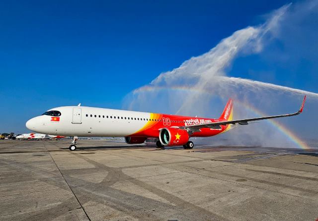 Vietjet đón chào tàu bay thứ 105 với khí thế mới